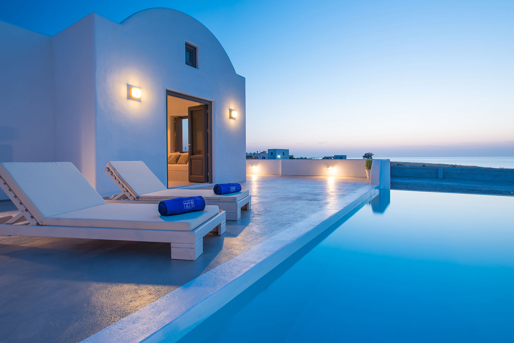 azar villas suites santorini 1