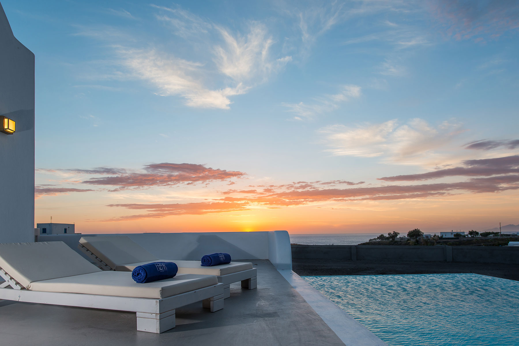 azar villas suites santorini 5