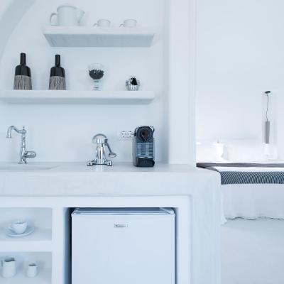master suite=azar villas santorini greece 13